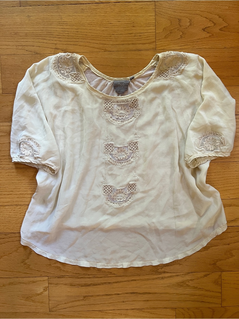 Anthropologie Boho Embroidered Silk Scoop-Neck Women's Top in Cream
